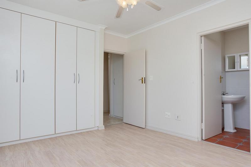 To Let 3 Bedroom Property for Rent in Claremont Western Cape